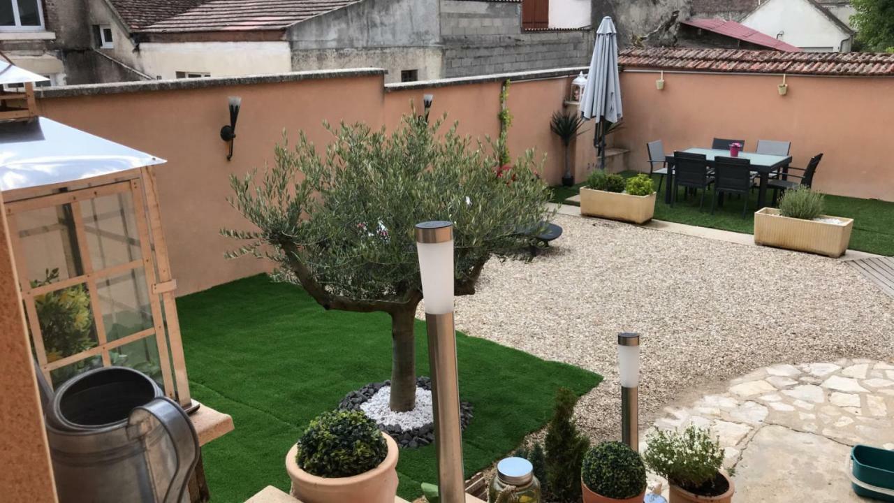 Maison D Helene Villy  Экстерьер фото