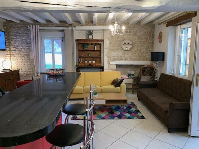 Maison D Helene Villy  Экстерьер фото